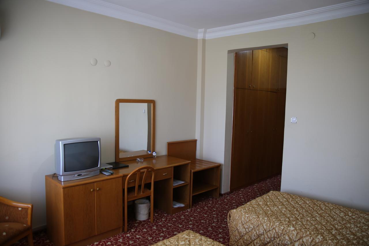 Omtel Otel Atakum Екстериор снимка