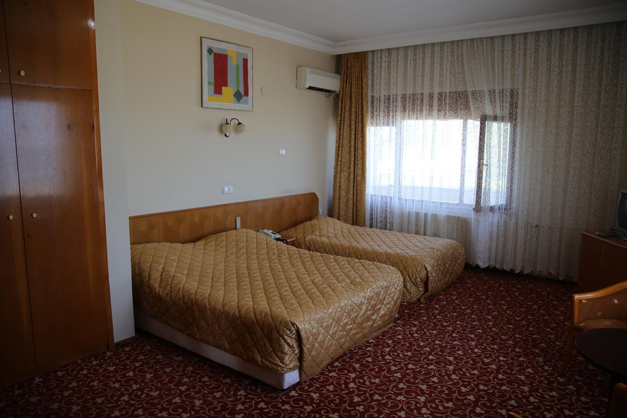 Omtel Otel Atakum Екстериор снимка
