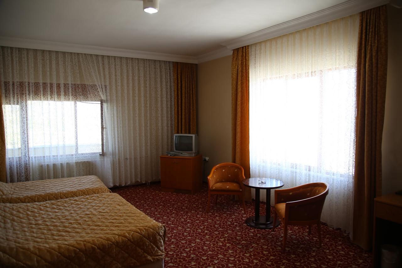 Omtel Otel Atakum Екстериор снимка